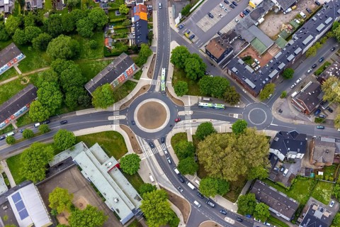 Aerial view, new roundabout Dorneburger Straße, Bielefelder Straße, Königstraße, Schule an der