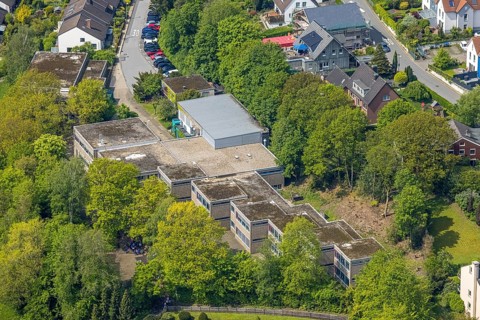 Aerial photo, Städt. Schule Schraberg, Ostend, Herdecke, Ruhr area, North Rhine-Westphalia,
