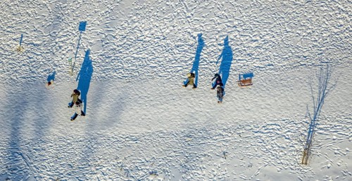 Aerial view, snow walk in Flottmannpark, Herne-Süd, Herne, Ruhr area, North Rhine-Westphalia,