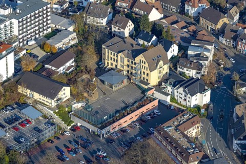 Aerial view, play area at an Aldi supermarket in Stiftsstraße in Herdecke, Ruhr area, North