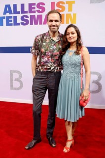 Sarah Alles and Thimon von Berlepsch arriving at the Bertelsmann Summer Party 2025 at the