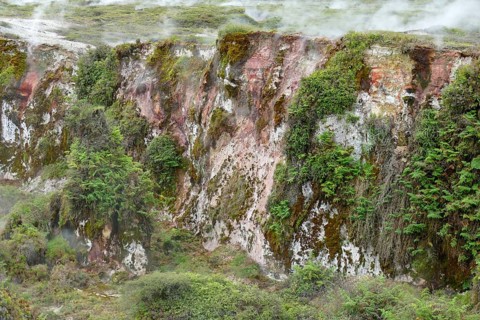 Geothermal site in New Zealand named Craters of the Moon
