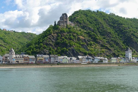 Scenery around Goarshausen with Castle Katz at the Middle Rhine in Germany