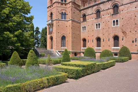 Idyllic scenery with parkway at Castle of Brolio near Gaiole in Chianti, located in the italian