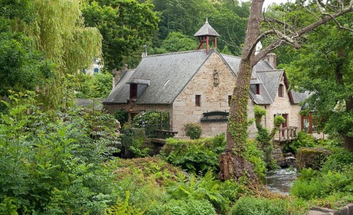 Idyllic scenery at Pont-Aven, a commune in the Finistere department of Brittany in northwestern
