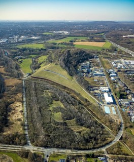Aerial view, Moltke slagheap, industrial estate Europastrasse, Brauck, Gladbeck, Ruhr area, North