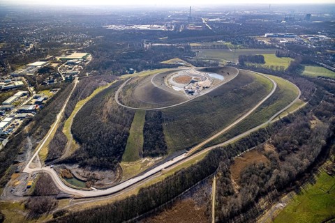 Aerial view, Mottbruchhalde, construction site for wind turbine, wind power plant, Brauck,