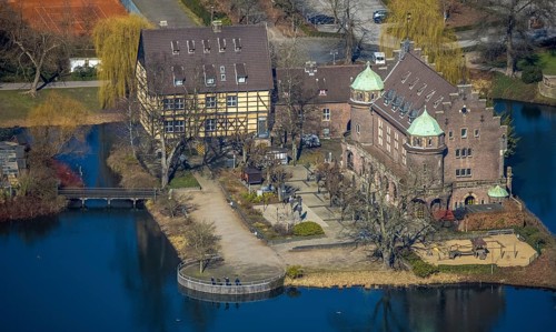 Aerial view, moated castle Wittringen with museum, Butendorf, Gladbeck, Ruhr area, North
