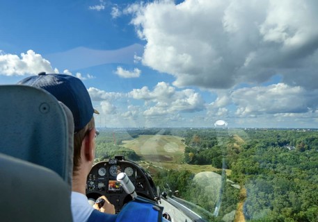 Landing approach, glider, cockpit, glider airfield, Hamburg, Boberg, Germany