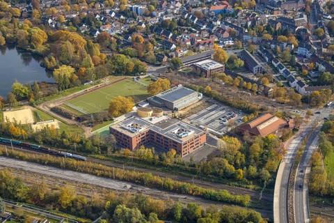 Aerial view, Heisenberg Gymnasium with solar roof and Artur Schirrmacher sports hall in Gladbeck,