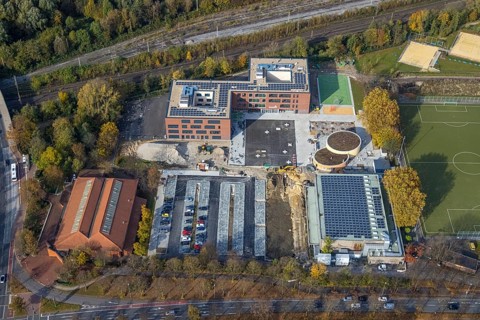 Aerial view, Heisenberg Gymnasium with solar roof and Artur Schirrmacher sports hall in Gladbeck,