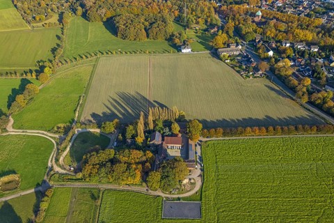Aerial view, riding stable Bottroper Straße in the district Ellinghorst in Gladbeck, Ruhr area,