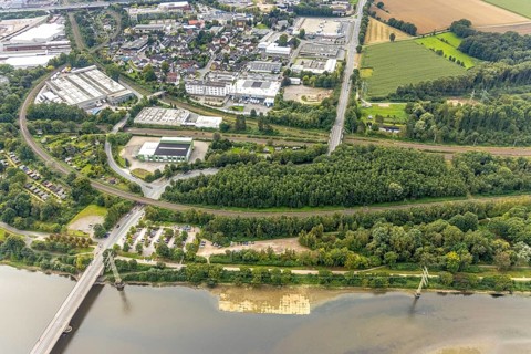 Aerial view, Hengsteysee with Ruhr bridge and industrial area Boele in the district Boele in Hagen,