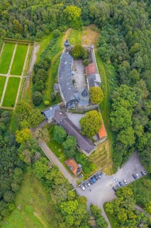 Aerial photograph, Hohenlimburg Castle on the Schlossberg in the Hohenlimburg district of Hagen,