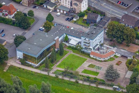 Aerial view, Richard-Römer-Lennebad in the district Hohenlimburg in Hagen, Ruhr area, North