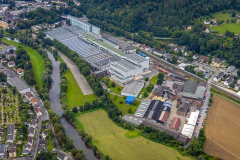 Aerial view, Bilstein Group factory premises and Färberstraße industrial estate in the Hohenlimburg