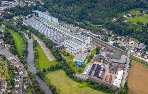 Aerial view, Bilstein Group factory premises and Färberstraße industrial estate in the Hohenlimburg