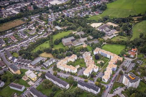 Aerial view, Friedrich-Harkort Grundschule Quambusch an der Twittingstraße in the district