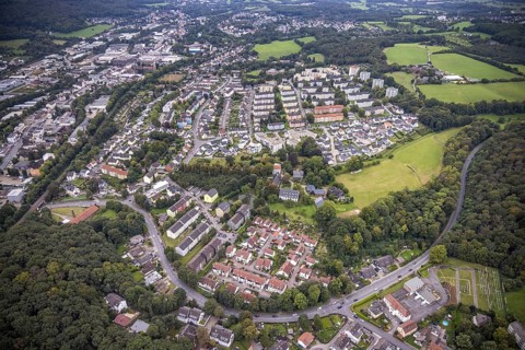 Aerial view, view of housing estates on Grundschötteler Straße in the Haspe-West district of Hagen,