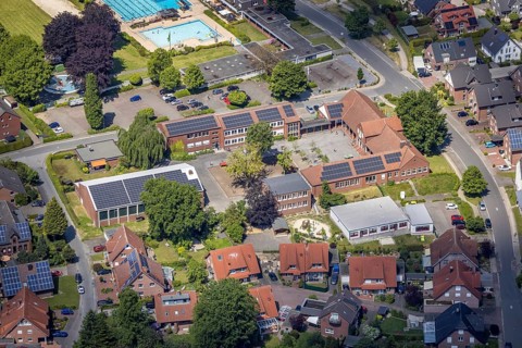 Aerial photo, primary school Sythen, Sythen, Haltern am See, Ruhr area, North Rhine-Westphalia,