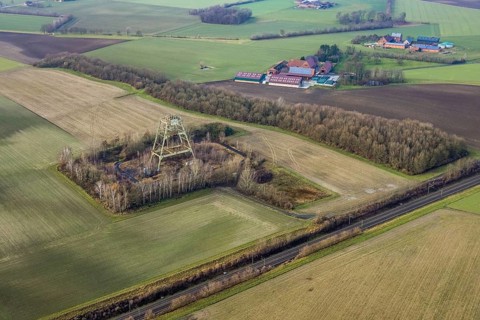 Aerial view Radbod colliery shaft 6, sinking tower field Donar farm Kurrick on Nordicker Straße in