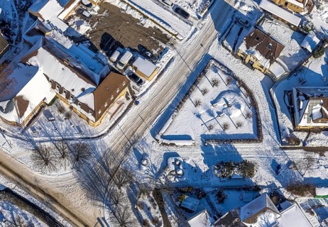 Aerial view, workers' housing estate Maximilian, miners' housing estate in winter, war memorial