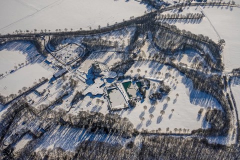 Aerial view, Hotel Selbachpark with outdoor pool Selbachpark, snow-covered areas, winter, Pelkum,