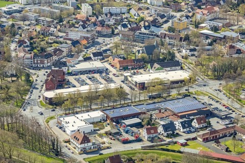 Aerial view, Lippecarree shopping centre at Herringer Markt, Evang.Victor-Kirche, Herringen, Hamm,