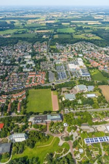 Aerial view, green area Werries with Freiherr-vom-Stein-Gymnasium Hamm, Westpress Arena and ice