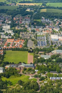 Aerial view, green area Werries with Freiherr-vom-Stein-Gymnasium Hamm, Westpress Arena and ice