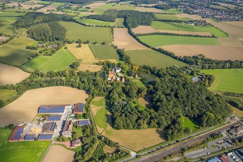 Aerial view, Ermelinghoff Castle in the Bockum-Hövel district of Hamm, Ruhr area, North