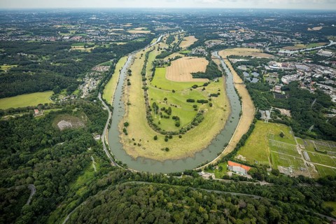 Aerial view, the Ruhr loop near Hattingen at Isenburgstraße, a week ago there was still land under