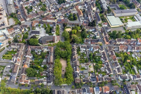 Aerial view, catholic Josefskirche and Viktoriaplatz in Mitte, Hamm, Ruhr area, North