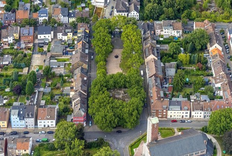 Aerial view, catholic Josefskirche and Viktoriaplatz in Mitte, Hamm, Ruhr area, North