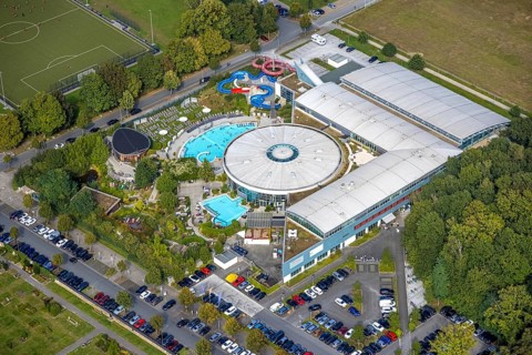 Aerial view, Maximare Erlebnistherme Bad Hamm in the district Mitte in Hamm, Ruhr area, North