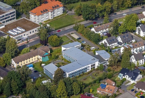 Aerial photograph, Perthes-Haus senior citizens' housing estate in the Uentrop district of Hamm,