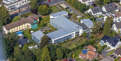 Aerial photograph, Perthes-Haus senior citizens' housing estate in the Uentrop district of Hamm,