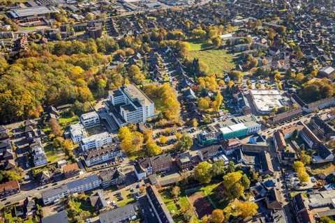 Aerial view, St. Josef-Krankenhaus Hamm-Bockum-Hövel as well as construction site and building