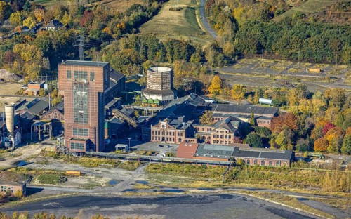 Aerial view, CreativRevier Hamm at the former Ost Zeche Heinrich Robert colliery with hammerhead