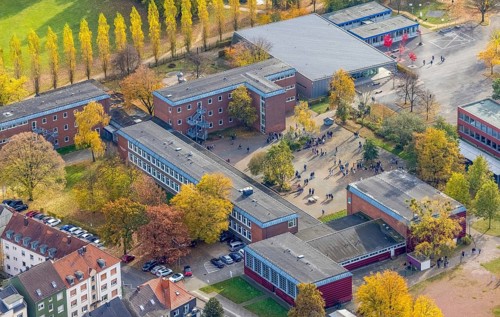 Aerial view, Friedrich-Ebert-Realschule in the district Pelkum in Hamm, Ruhr area, North