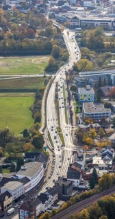 Aerial view, B63 Münsterstraße and Lippeaue in the district Heessen in Hamm, Ruhr area, North