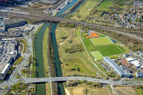 Aerial view, riverside area river Lippe and Datteln-Hamm canal, Hamtec Hammer Technology and