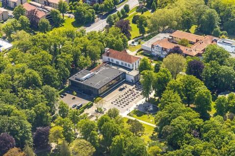 Aerial view of the spa hotel Hamm, spa hotel Bad Hamm, largest beer garden in Hamm, next to the