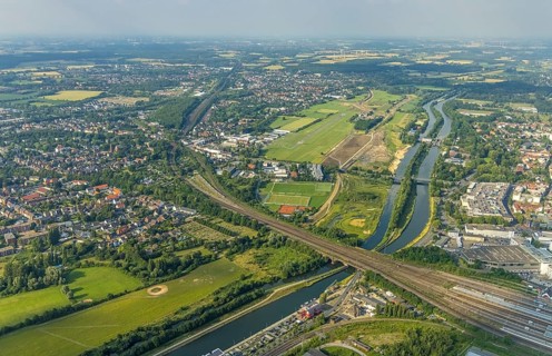 Aerial view, Hamm-Lippewiesen airfield, Lippe floodplain, Hamm lock, Lippe river, Datteln-Hamm