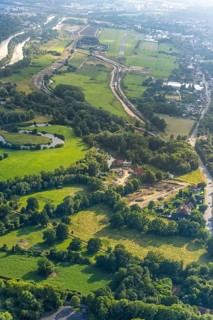 Aerial view, construction site for housing at the Schlossmühle am Mühlenteich, approach and