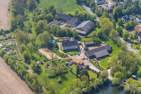 Aerial view, Hof Abtsküche, Chapel St. Jakobus Abtsküche, Hetterscheidt, Heiligenhaus, Ruhr area,