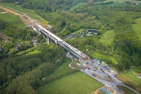 Aerial view, Angerbachtal bridge, new motorway section of the A44, gap closure between Ratingen-Ost