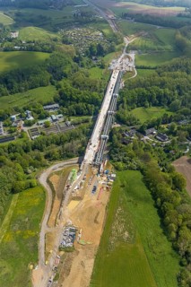 Aerial view, Angerbachtal bridge, new motorway section of the A44, gap closure between Ratingen-Ost