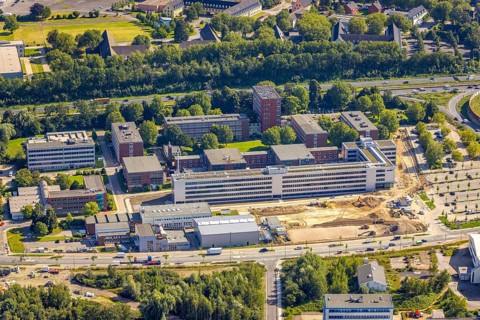 Aerial view, Technology Park Essen TPE at the motorway A40, TÜV Informationstechnik GmbH group of