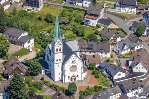 Aerial view, Church of St. Anthony the Hermit, Heggen, Finnentrop, Sauerland, North